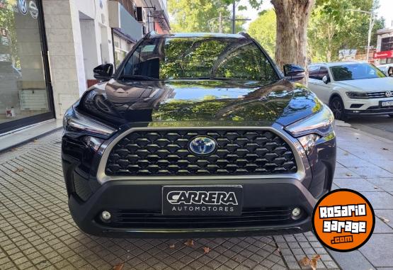 Autos - Toyota Corolla cross Seg 2022 Electrico / Hibrido 29000Km - En Venta