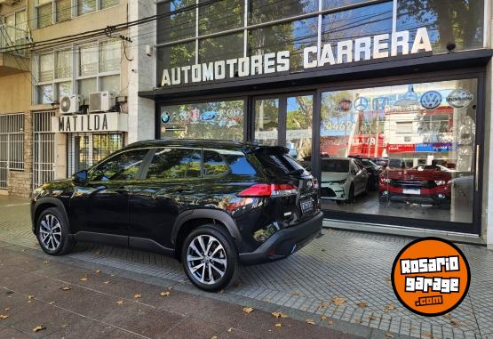 Autos - Toyota Corolla cross Seg 2022 Electrico / Hibrido 29000Km - En Venta