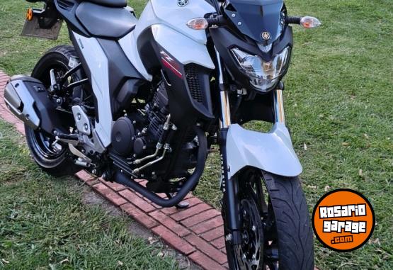 Motos - Yamaha FZ 250 2018 Nafta 12000Km - En Venta