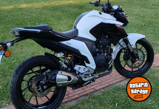 Motos - Yamaha FZ 250 2018 Nafta 12000Km - En Venta
