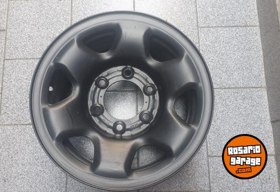 Accesorios para Autos - LLANTAS 15" EXCELENTES - En Venta