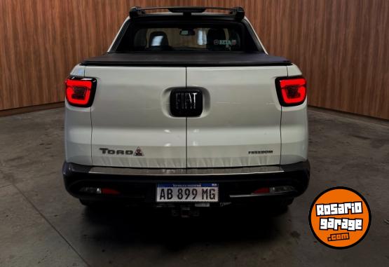 Camionetas - Fiat TORO 4x4 2017 Diesel 89000Km - En Venta