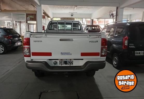 Camionetas - Toyota Hilux 2015 Diesel  - En Venta