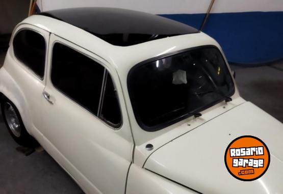 Autos - Fiat 600 1983 Nafta 111111Km - En Venta