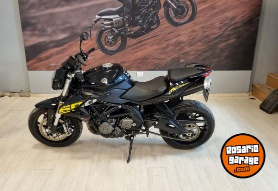 Motos - Benelli TNT 600i 2023 Nafta 5349Km - En Venta