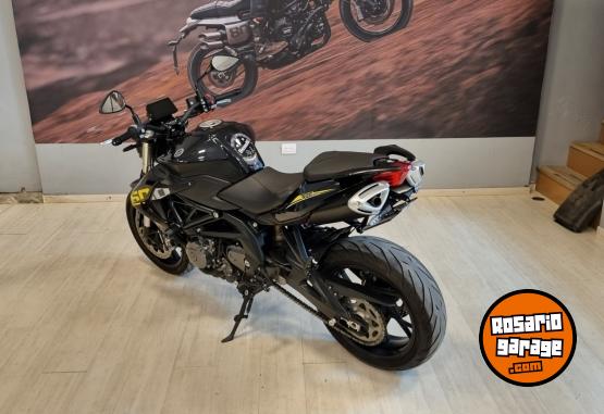 Motos - Benelli TNT 600i 2023 Nafta 5349Km - En Venta