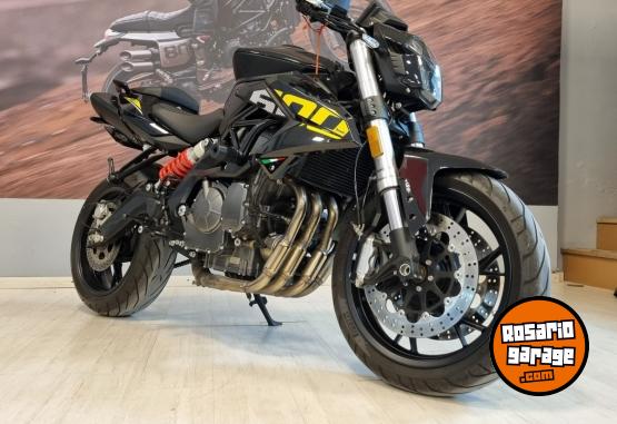 Motos - Benelli TNT 600i 2023 Nafta 5349Km - En Venta