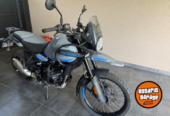 Motos - Royal Enfield HIMALAYAN 2024 Nafta 5000Km - En Venta
