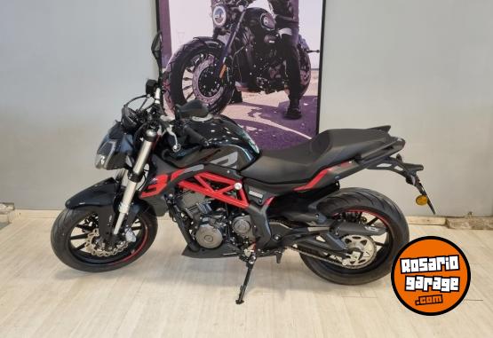 Motos - Benelli 302 S 2024 Nafta 2500Km - En Venta