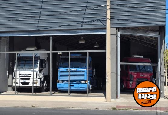 Camiones y Gr�as - Se vende Scania 113 modelo 1997 chasis largo, listo para trabajar - En Venta