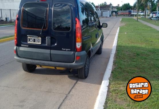Utilitarios - Renault Kangoo 2012 GNC 185000Km - En Venta