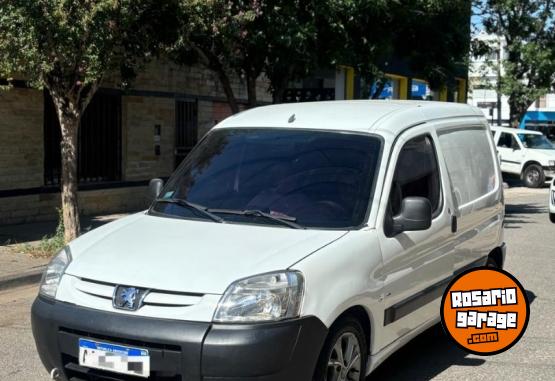 Utilitarios - Peugeot Partner 2017 Diesel 111111Km - En Venta