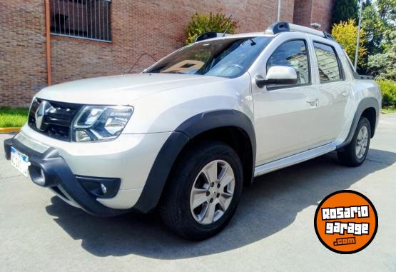 Camionetas - Renault DUSTER OROCH 2.0 OUTSIDER 2018 GNC 108000Km - En Venta