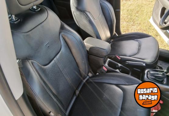 Camionetas - Fiat Toro Vulcano 2022 Diesel 66000Km - En Venta