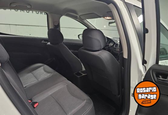 Autos - Peugeot 308 Active 2016 Nafta 69000Km - En Venta