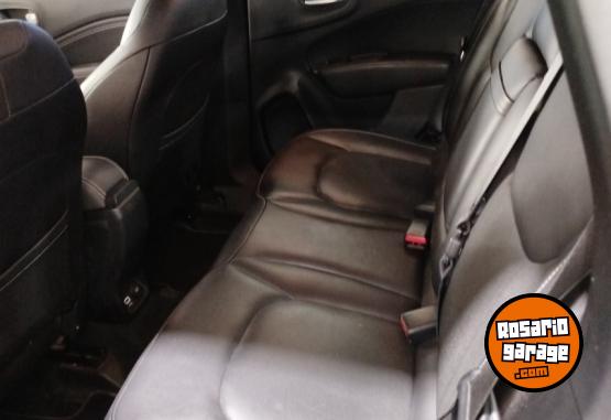 Camionetas - Fiat TORO FREEDOM 1.8 CVT 2019 Nafta 59000Km - En Venta