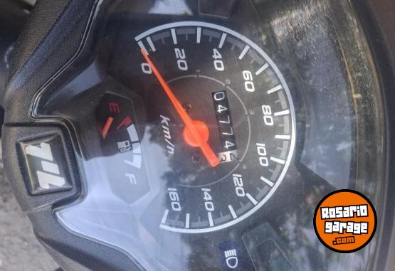 Motos - Motomel Blitz 110 full plus 2024 Nafta 4700Km - En Venta