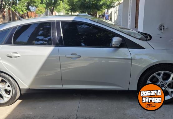 Autos - Ford Focus Se plus 2.0 2017 Nafta 120000Km - En Venta