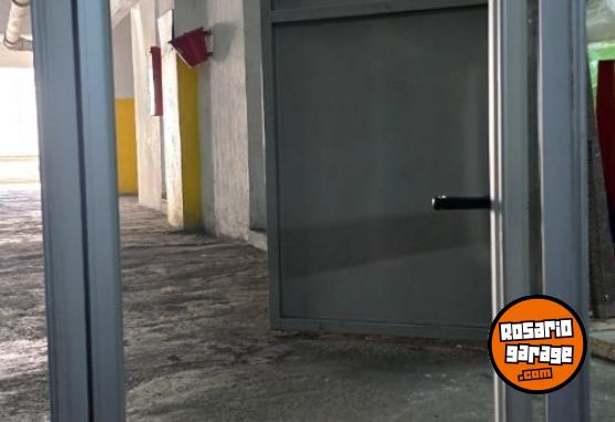 Hogar - Ventana de aluminio oscilobatiente - En Venta