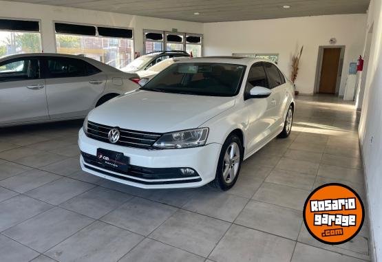 Autos - Volkswagen Vento 2.5 Advance Plus 2015 GNC 135000Km - En Venta