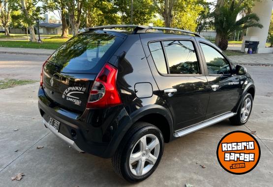 Autos - Renault Sandero Stepway 2010 Nafta 143000Km - En Venta