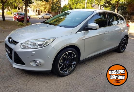 Autos - Ford FOCUS TITANIUM MT 2.0 5P 2013 Nafta 230000Km - En Venta