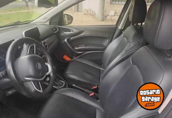 Autos - Fiat cronos 1.8 AT 2021 Nafta 73689Km - En Venta