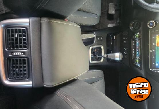 Camionetas - Toyota Hilux srx 2025 Diesel 4000Km - En Venta