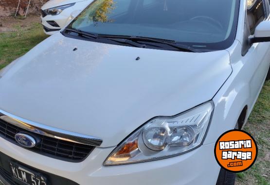 Autos - Ford Focus MK2 trend plus 2.0 2011 Nafta 200000Km - En Venta