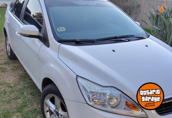 Autos - Ford Focus MK2 trend plus 2.0 2011 Nafta 200000Km - En Venta