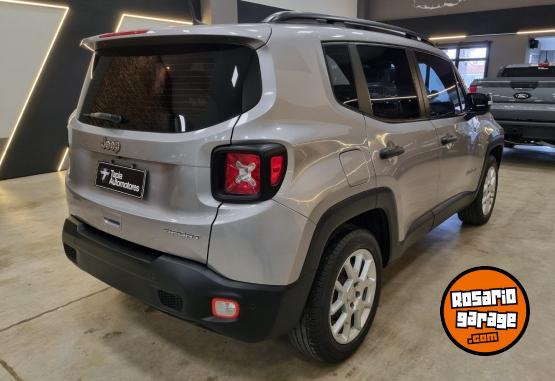 Camionetas - Jeep JEEP RENEGADE SPORT 1.8L 2020 Nafta 69000Km - En Venta