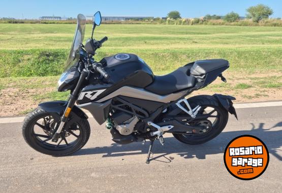 Motos - CF 300 2023 Nafta 21000Km - En Venta