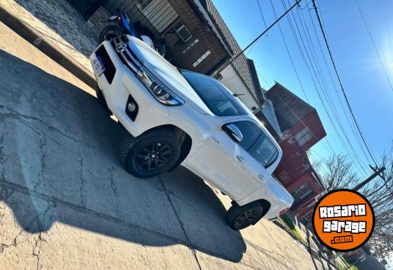 Camionetas - Toyota Srx 2017 Diesel 140000Km - En Venta