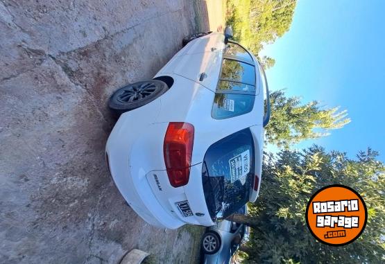 Autos - Volkswagen Suran 2012 CONFORTLINE 2012 GNC 111111Km - En Venta