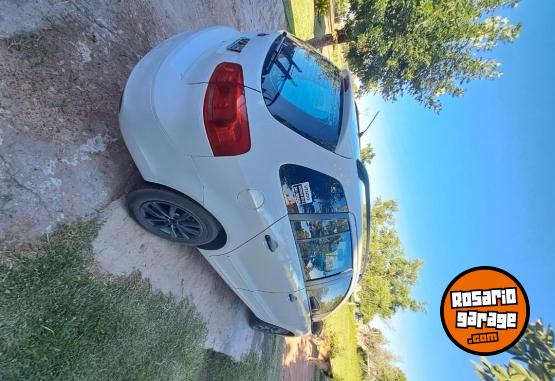 Autos - Volkswagen Suran 2012 CONFORTLINE 2012 GNC 111111Km - En Venta