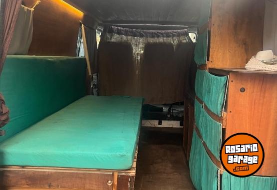 Utilitarios - Renault Trafic 2.1 larga 1996 Diesel 500000Km - En Venta