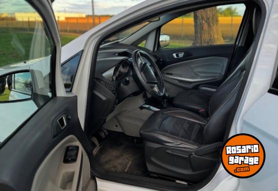 Camionetas - Ford Ecosport titanium 2.0 2015 Nafta 120000Km - En Venta