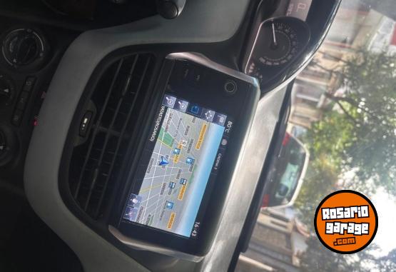 Autos - Peugeot 208 2014 Nafta 129000Km - En Venta