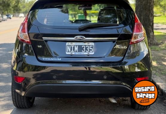 Autos - Ford Fiesta 2014 Nafta 83000Km - En Venta
