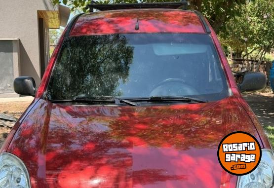 Utilitarios - Renault Kangoo 2017 Nafta 138000Km - En Venta