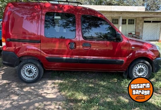 Utilitarios - Renault Kangoo 2017 Nafta 138000Km - En Venta