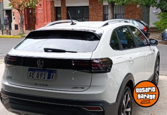 Autos - Volkswagen Nivus Highline 2021 Nafta 116000Km - En Venta