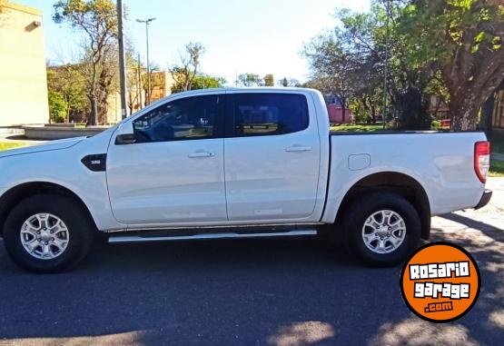 Camionetas - Ford 2019, XLT 2019 Diesel 127000Km - En Venta