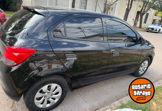 Autos - Chevrolet Onix 2020 Nafta 70000Km - En Venta