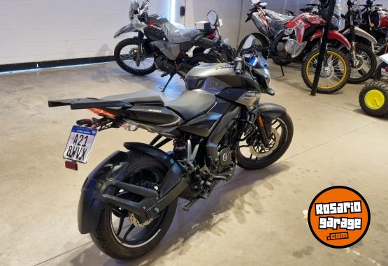 Motos - Bajaj ROUSER NS 200 2024 Nafta 7690Km - En Venta