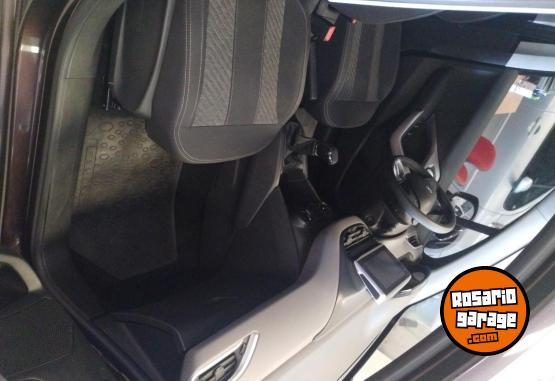 Autos - Peugeot 208 Allure 1.6 navegador 2019 Nafta 60000Km - En Venta