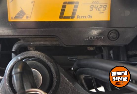 Motos - Yamaha FZ25 2022 Nafta 9500Km - En Venta
