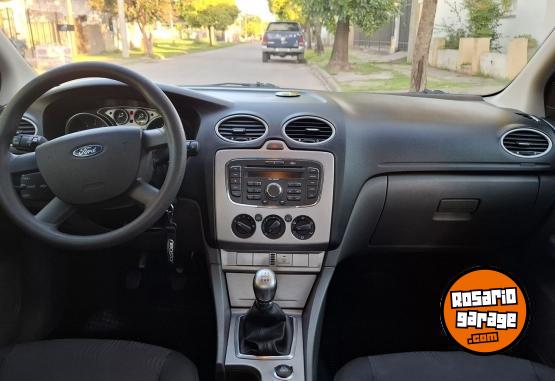 Autos - Ford Focus 2011 Nafta 129000Km - En Venta