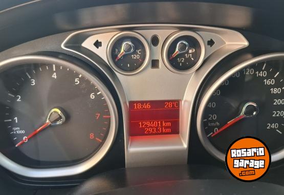 Autos - Ford Focus 2011 Nafta 129000Km - En Venta