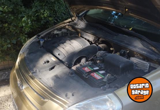 Camionetas - Kia Carnival CRDI 2.9 TD 2008 Diesel 245000Km - En Venta